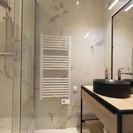 Jungle Juice Париж